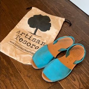 Artisan Tesoro leather flat. Size 39 =8 1/2 NEW